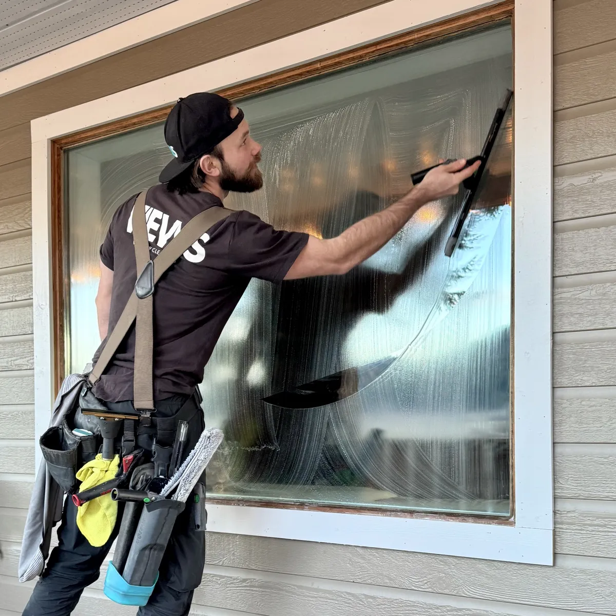 Residential window cleaning in Kelowna, BC
